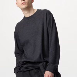 Uniqlo Soft Knitted Fleece Shirt